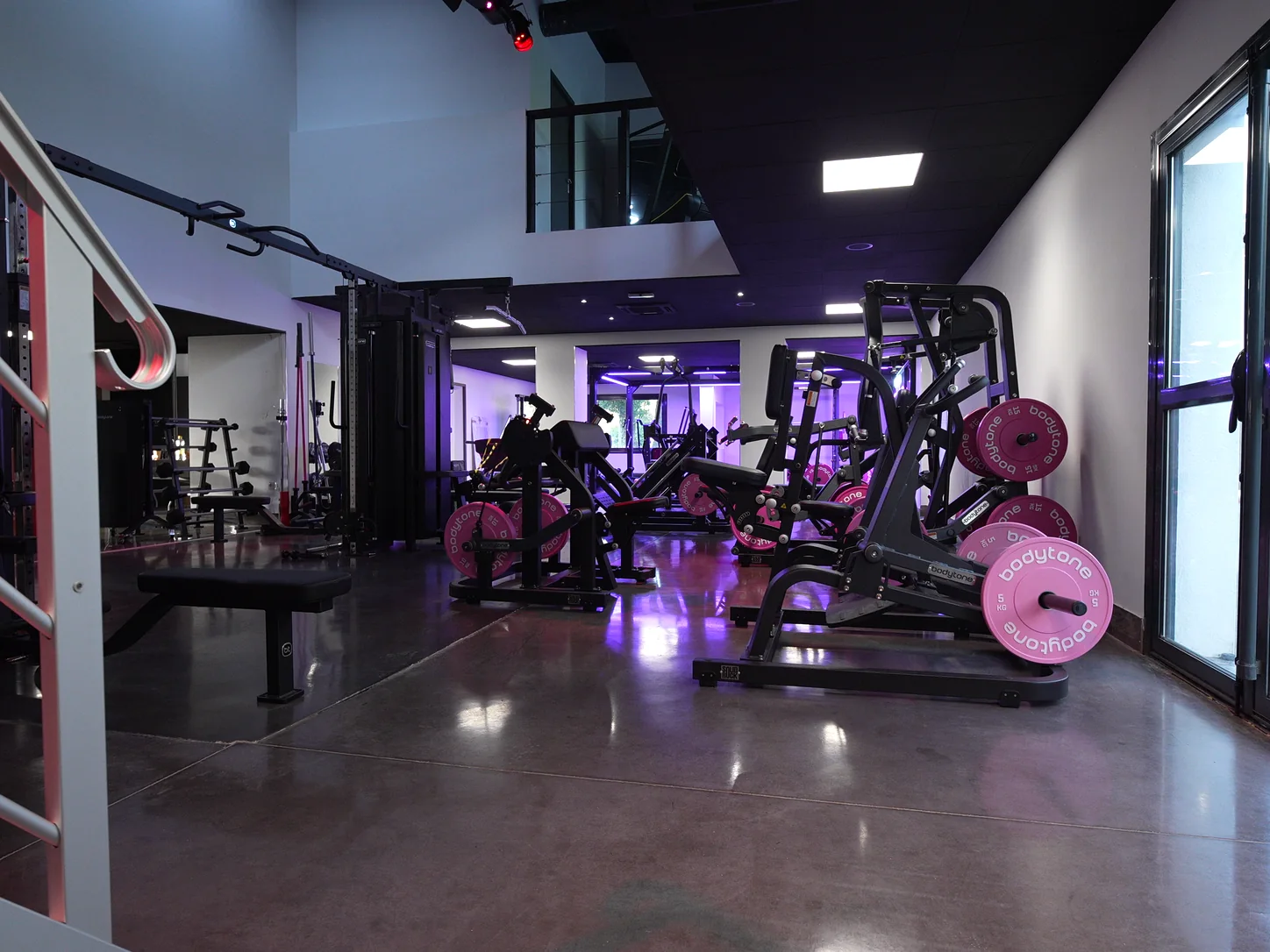 Plateau musculation équipé Bodytone — Le Local Besançon
